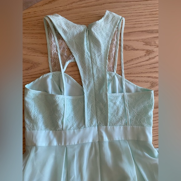 BCBG Generation mint green maxi dress size 4 - Picture 4 of 5